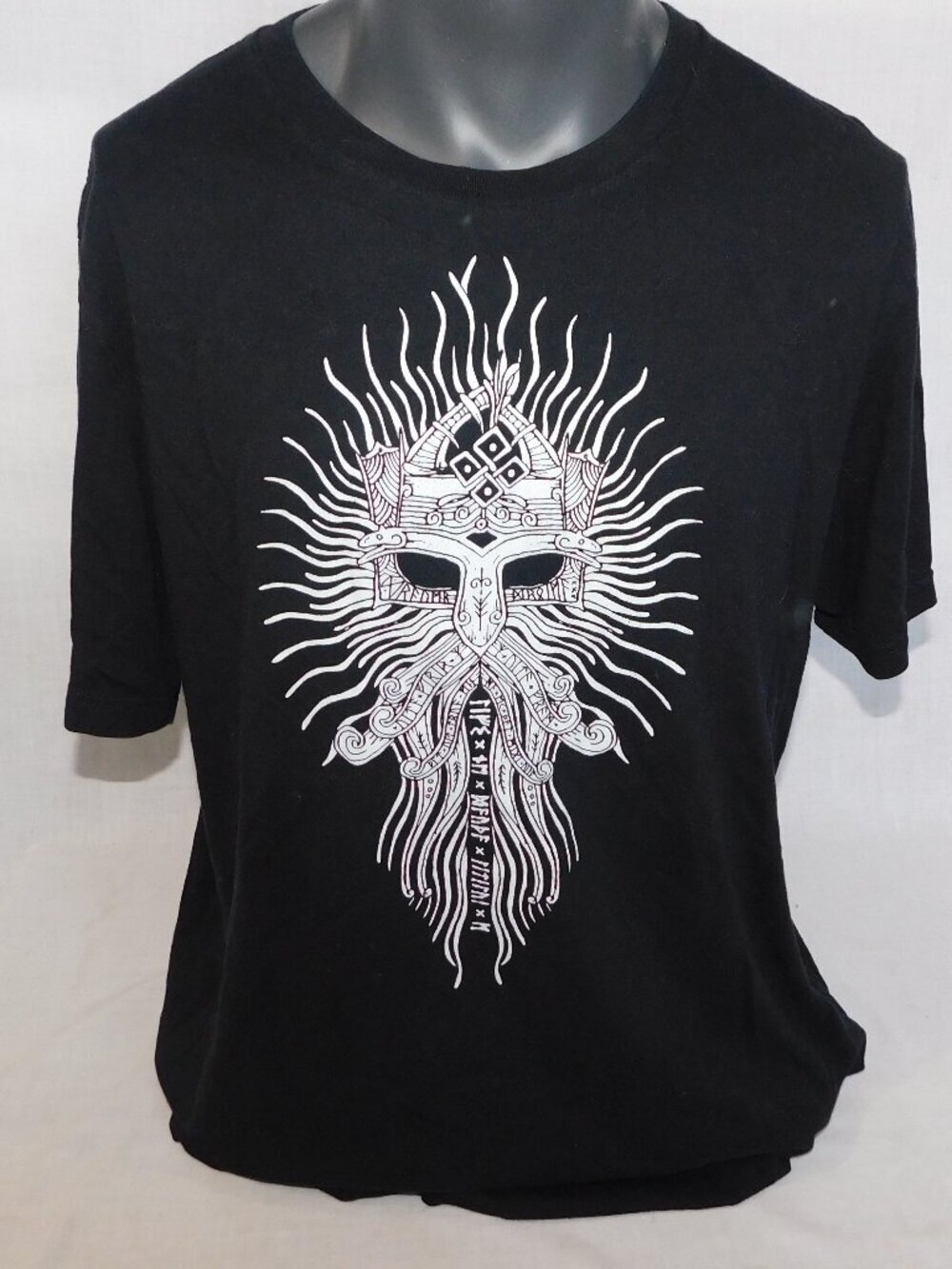 Valhyr Viking Face of Baldr Norse Mythology Black White Graphic T Shirt mens 2XL